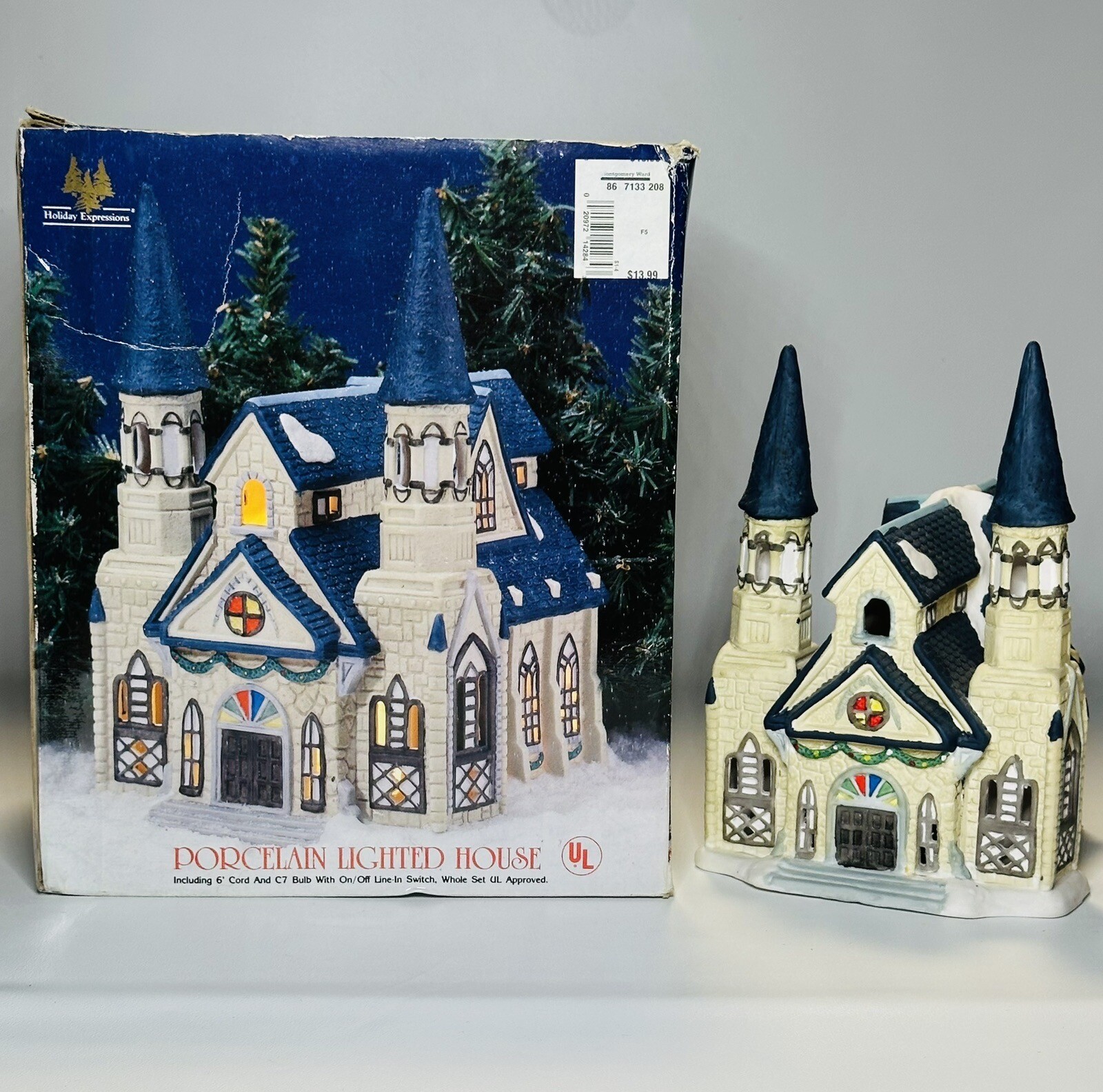 Holiday Expressions Collins Int Porcelain Lighted Christmas Village Church & Box