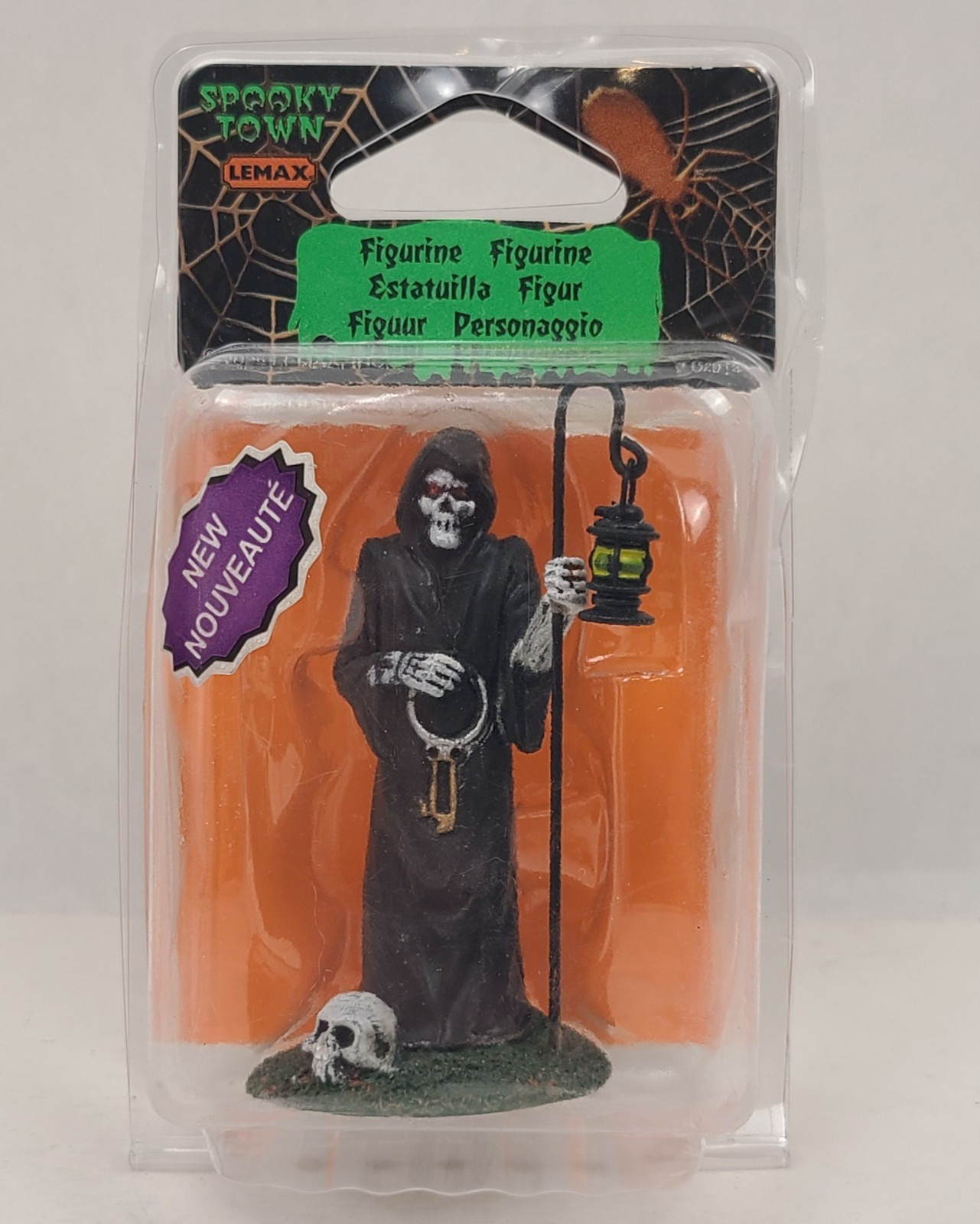 Lemax Spooky Town Keymaster Skeleton Figurine 02913 Creepy Halloween Figure 2020