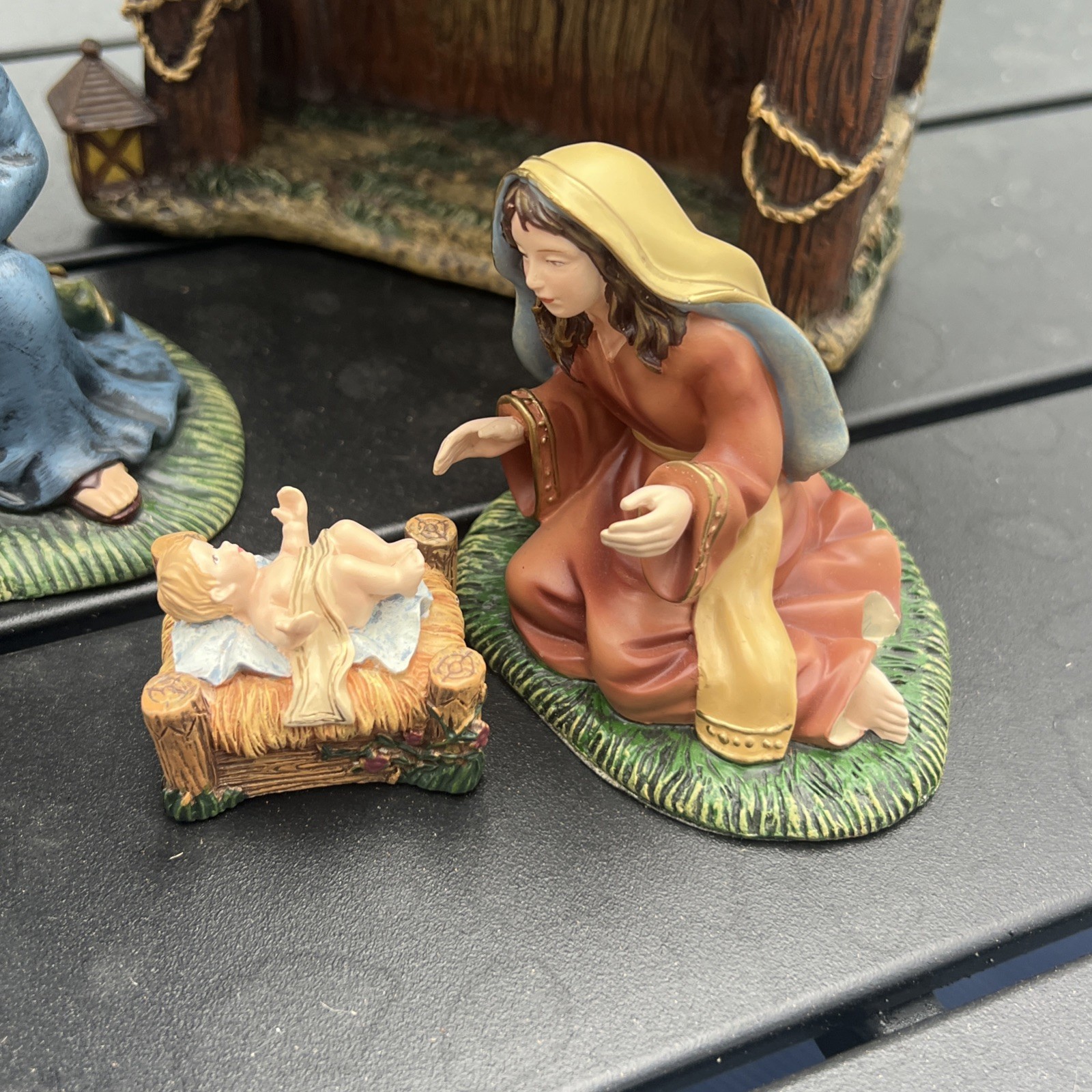 Thomas Kinkade The Holy Family & Holy Night Creche, Nativity Garland Hawthorne