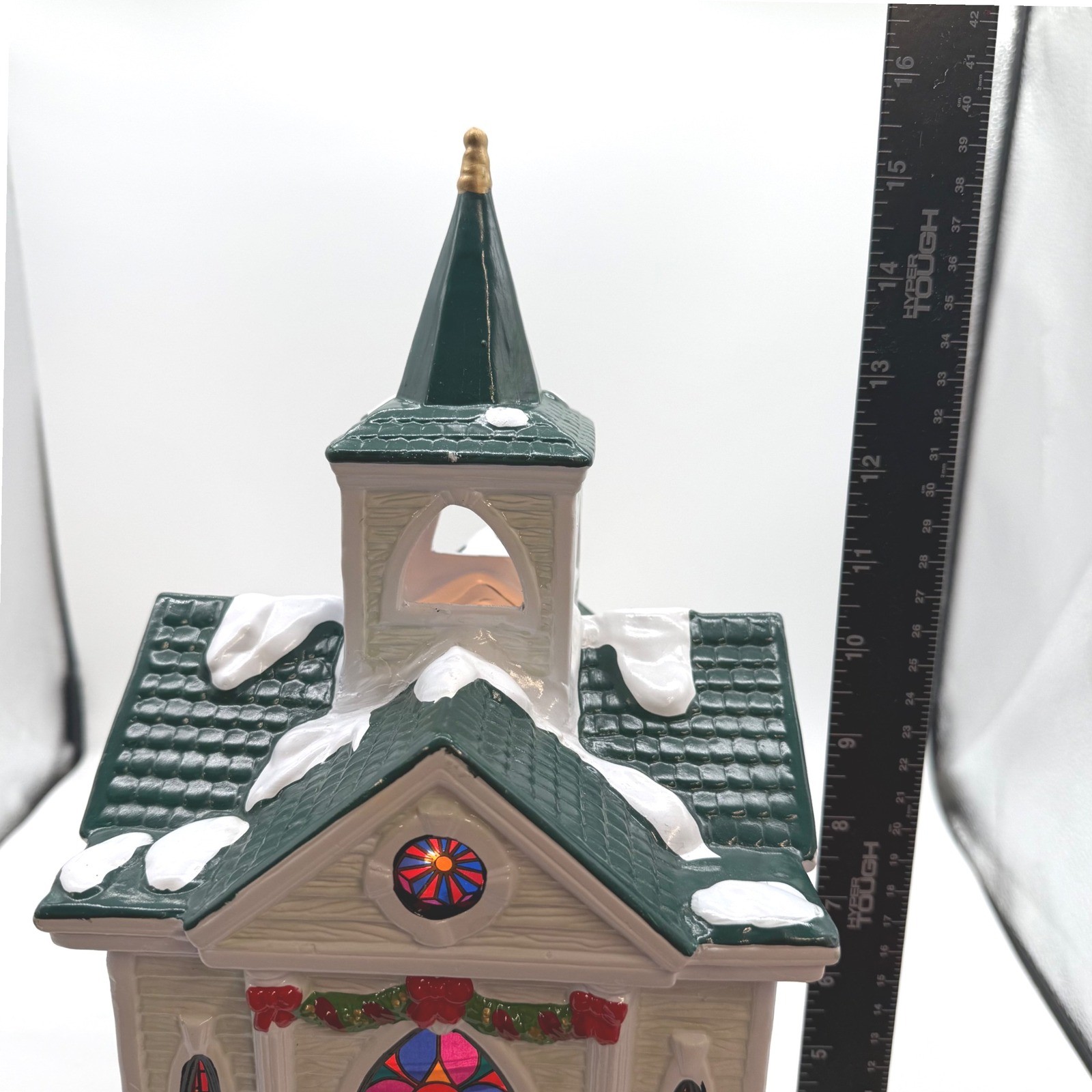 VTG Mr. Christmas Village Church Lighted Animated 1998 choir motion Victorian