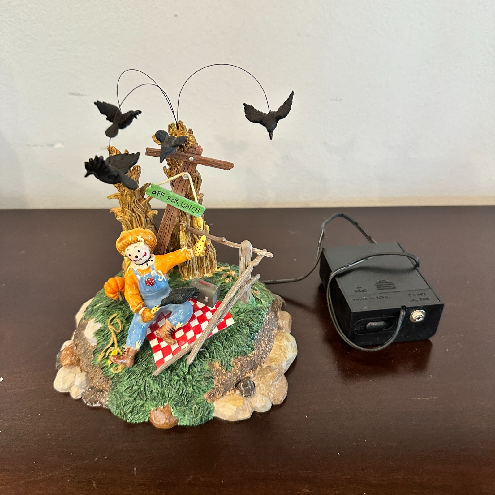 Dept 56 Halloween Scarecrow & His Feathered Friends Accessory with Adapter 53212
