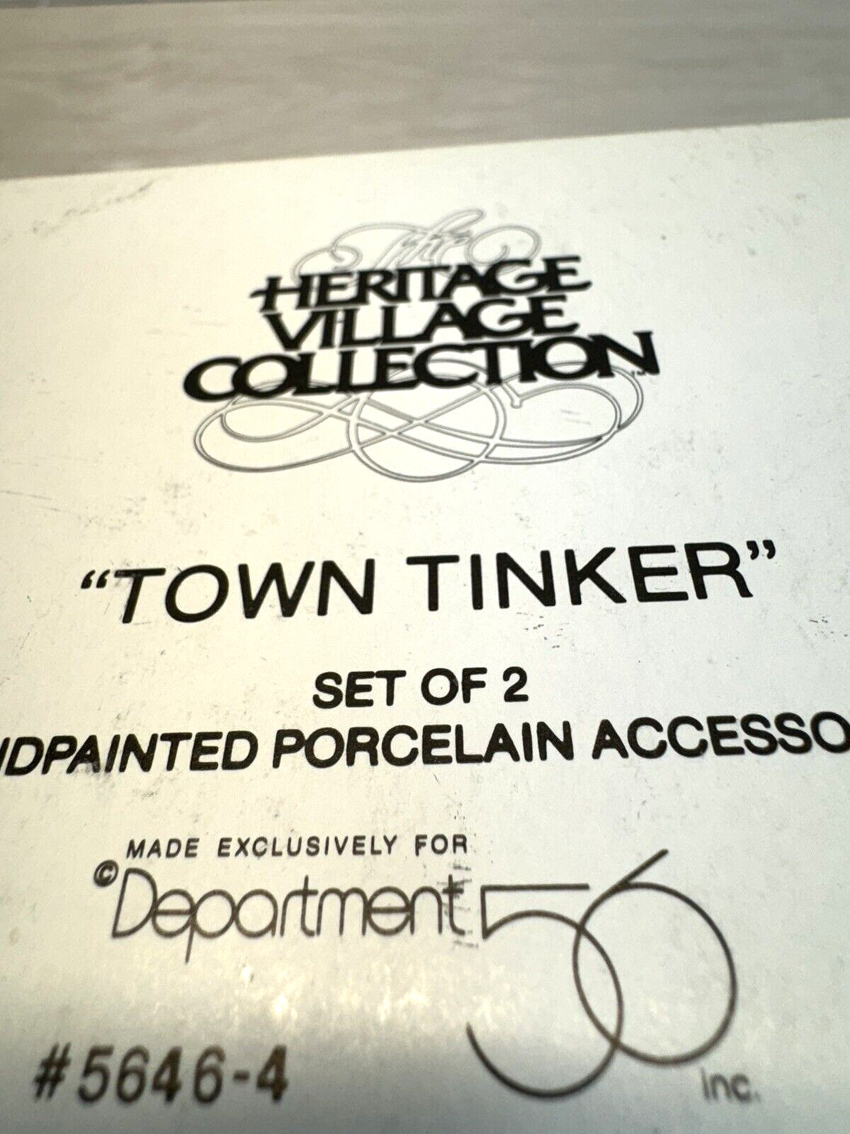Department 56 Town Tinker #56464 Set of 2 Heritage Village Retired w Pans