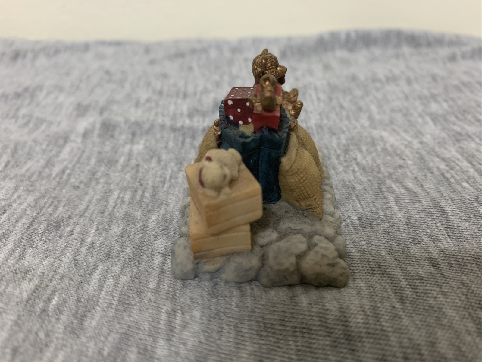 Vintage Resin Christmas Village Presents Gathering Figurine