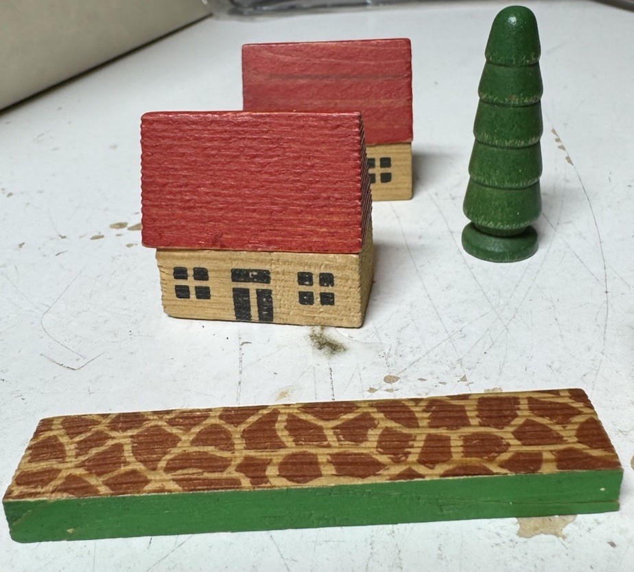 VTG Erzgebirge German Wooden Miniature Village Houses Church Horse Trees Lot