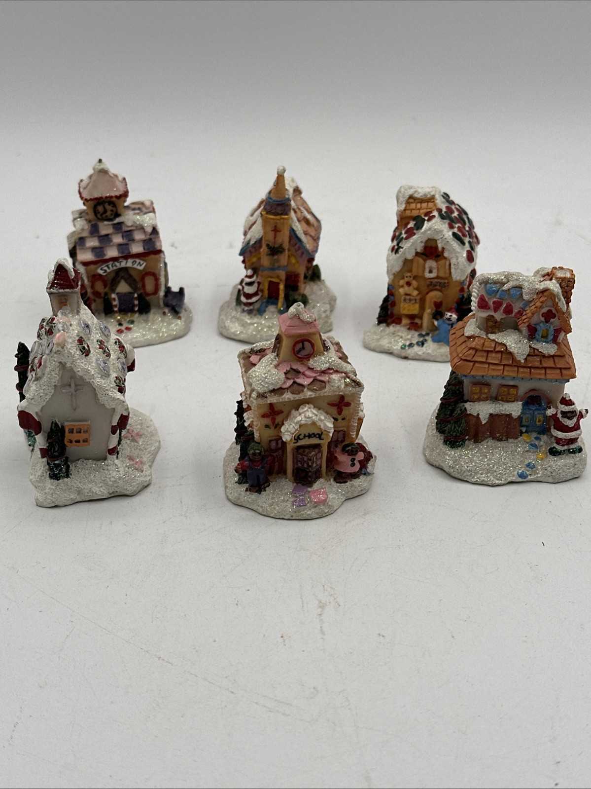 Lot 6 Mini Christmas Village Houses Buildings Ceramic 2”-2.5” Tall, Unbranded