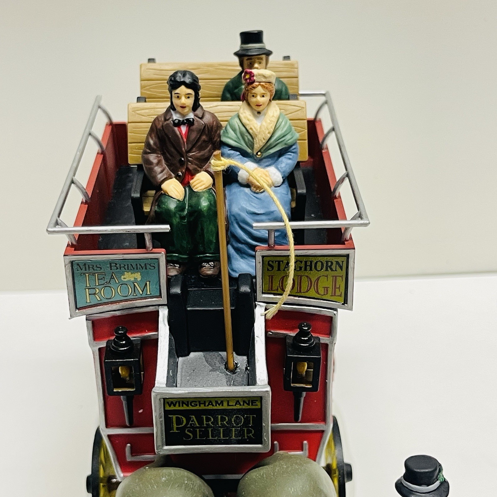 Department 56 Heritage Village Horse Drawn Omnibus Christmas Carriage Dickens