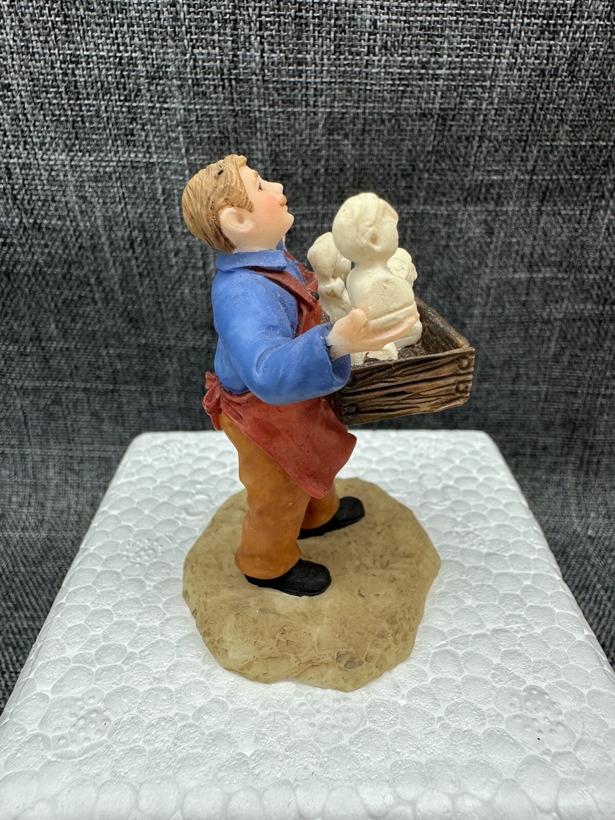 China O’Well Christmas Village Accessory Man Selling Head & Chest Busts