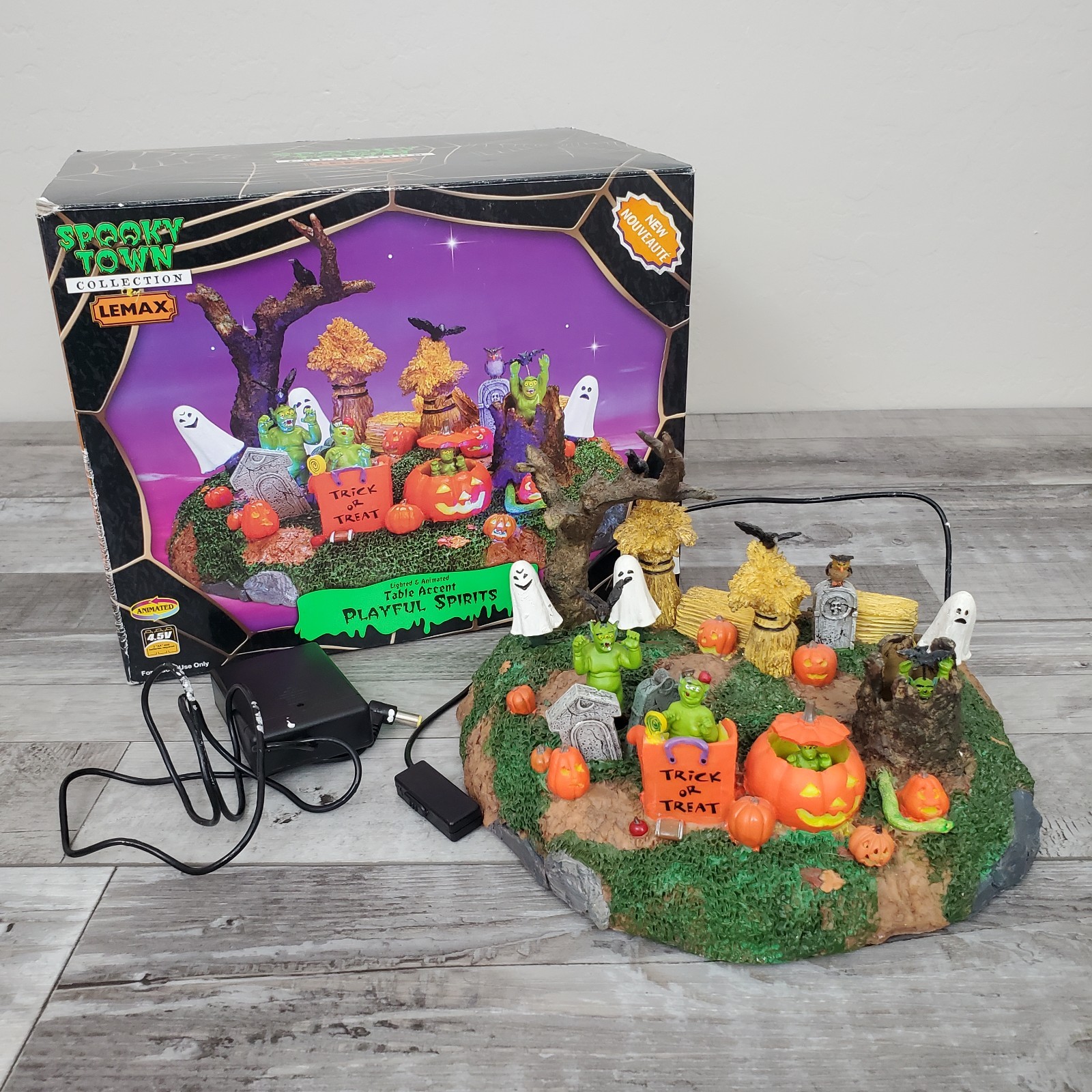 Lemax Spooky Town Playful Spirits 2007 Lighted Animated Halloween Village Decor