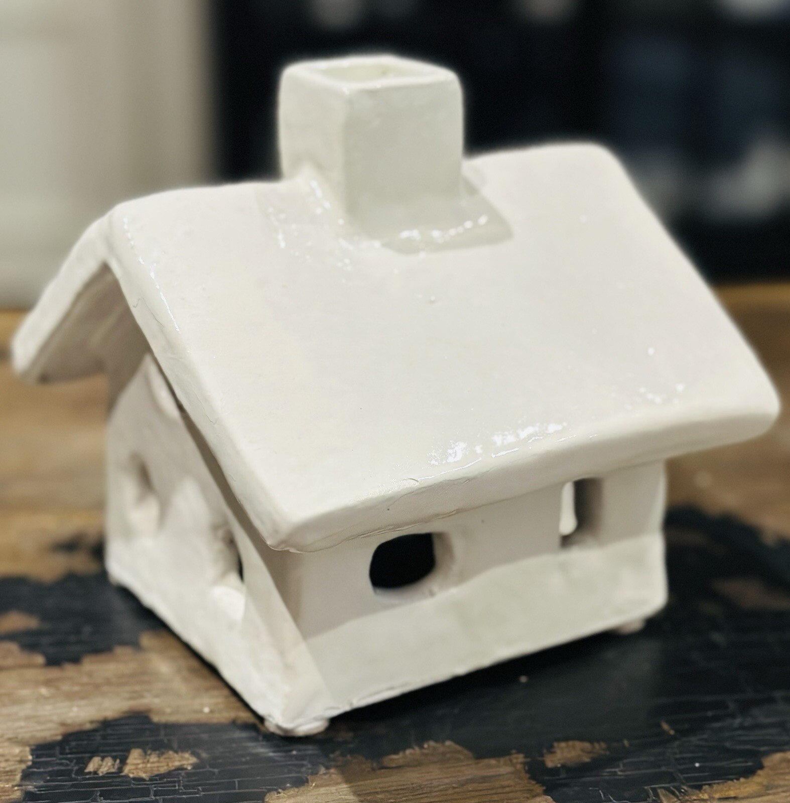 SMALL Pottery Barn CERAMIC CHRISTMAS VILLAGE HOUSE Red Clay WHITE HOUSE Holiday