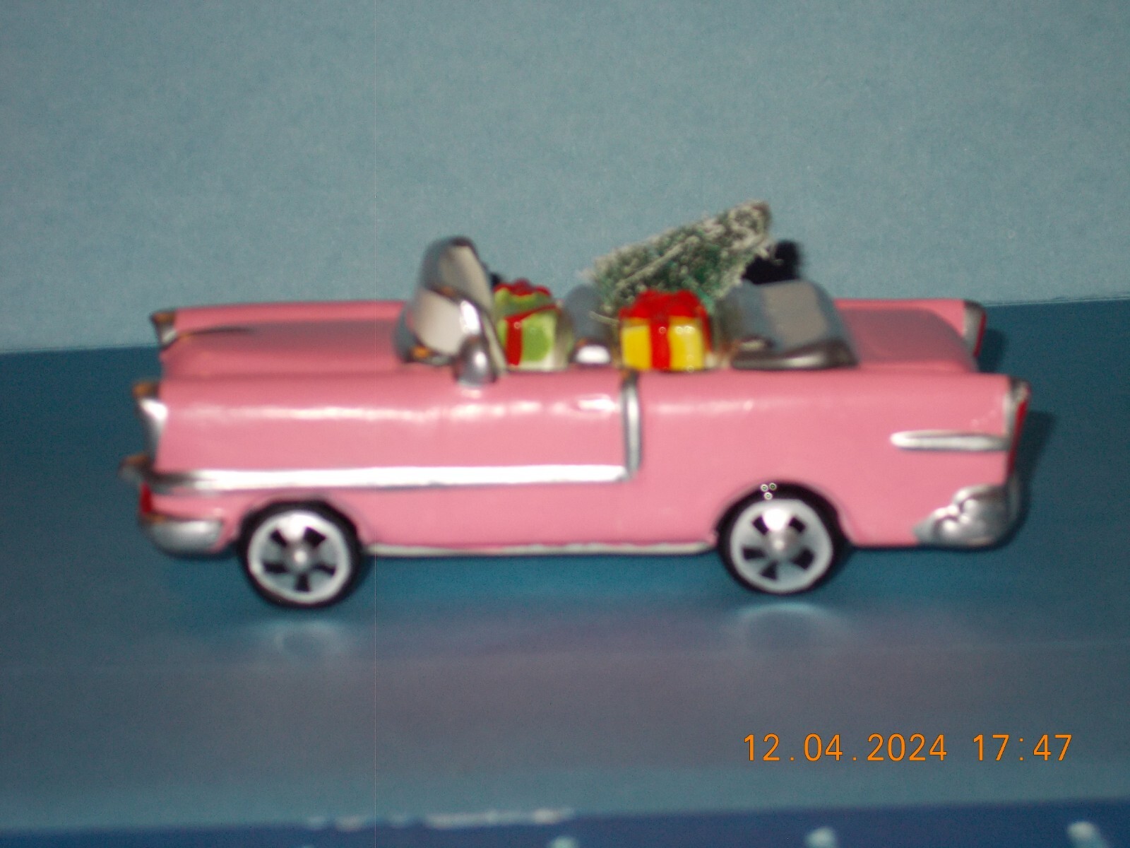 DEPT 56 “Christmas Cadillac” – #5413-5 – SNOW VILLAGE