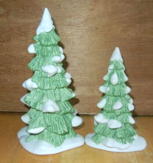 2 DEPT 56 6537-4 PORCELAIN PINE TREES 5 1/4″& 7″H HERITAGE VILLAGE ACCESSORIES