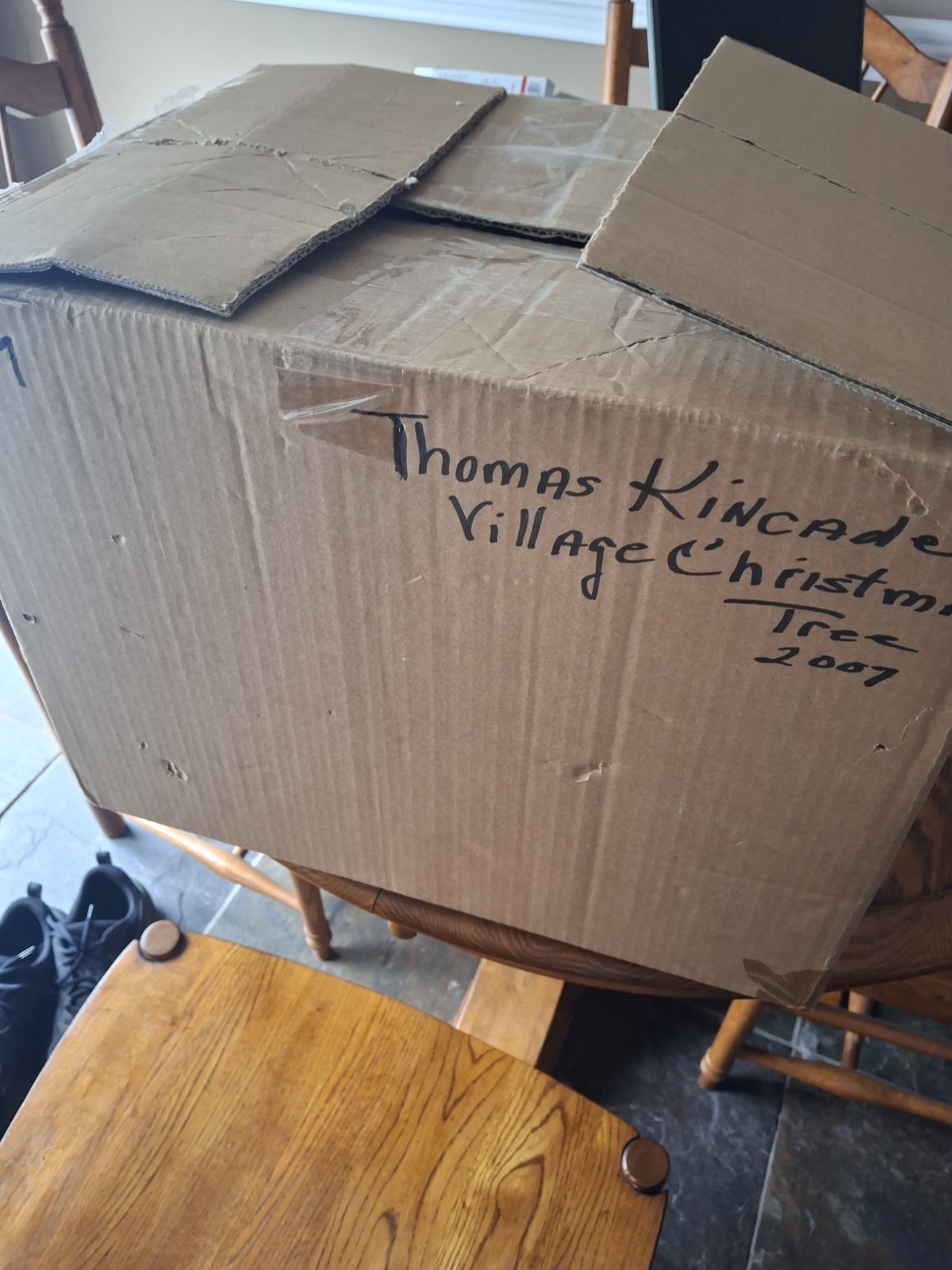 Thomas Kinkade Village Christmas Tree – 15″ Illuminated Bradford Editions 2004