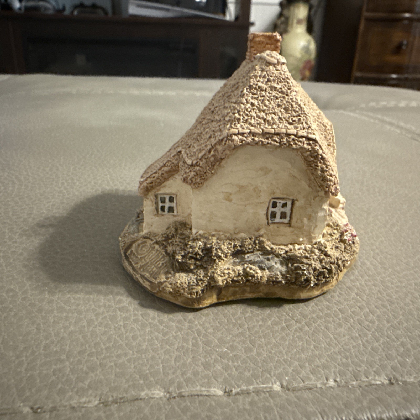 Clover Cottage Lilliput Lane. NIB. Mint Condition. Free Shipping!