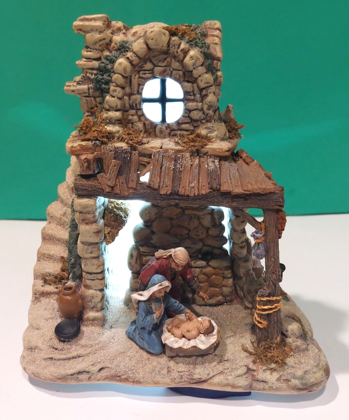 DEPT 56 the LITTLE TOWN OF BETHLEHEM Holy Family NATIVITY Stable Set NEW in BOX