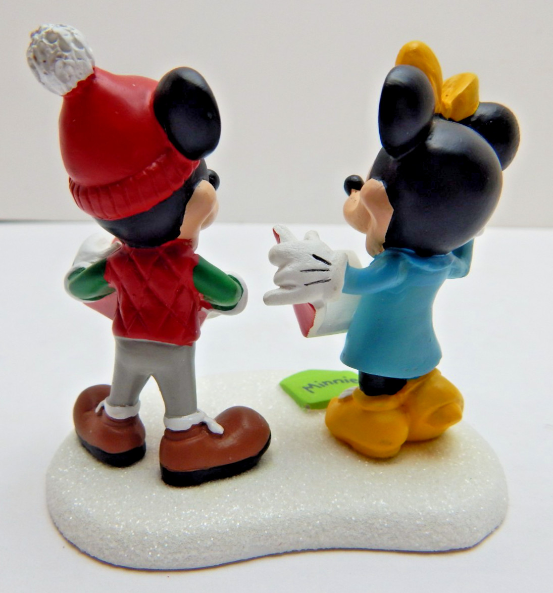 Dept 56 Mickey’s Merry Christmas Village Mickey & Minnie Card Exchange #4057264