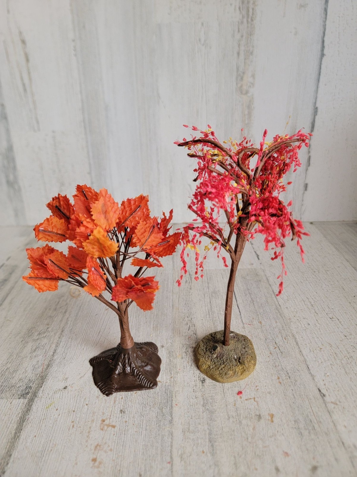 Lemax set tree fall leaf village Halloween accessory set