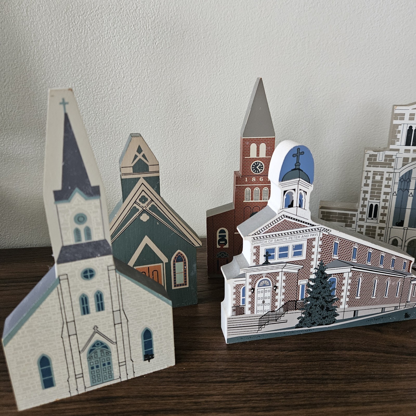 The Cat’s Meow Village – Wood Shelf Sitters – Mt. Airy MD – Lot of 29 by Joline