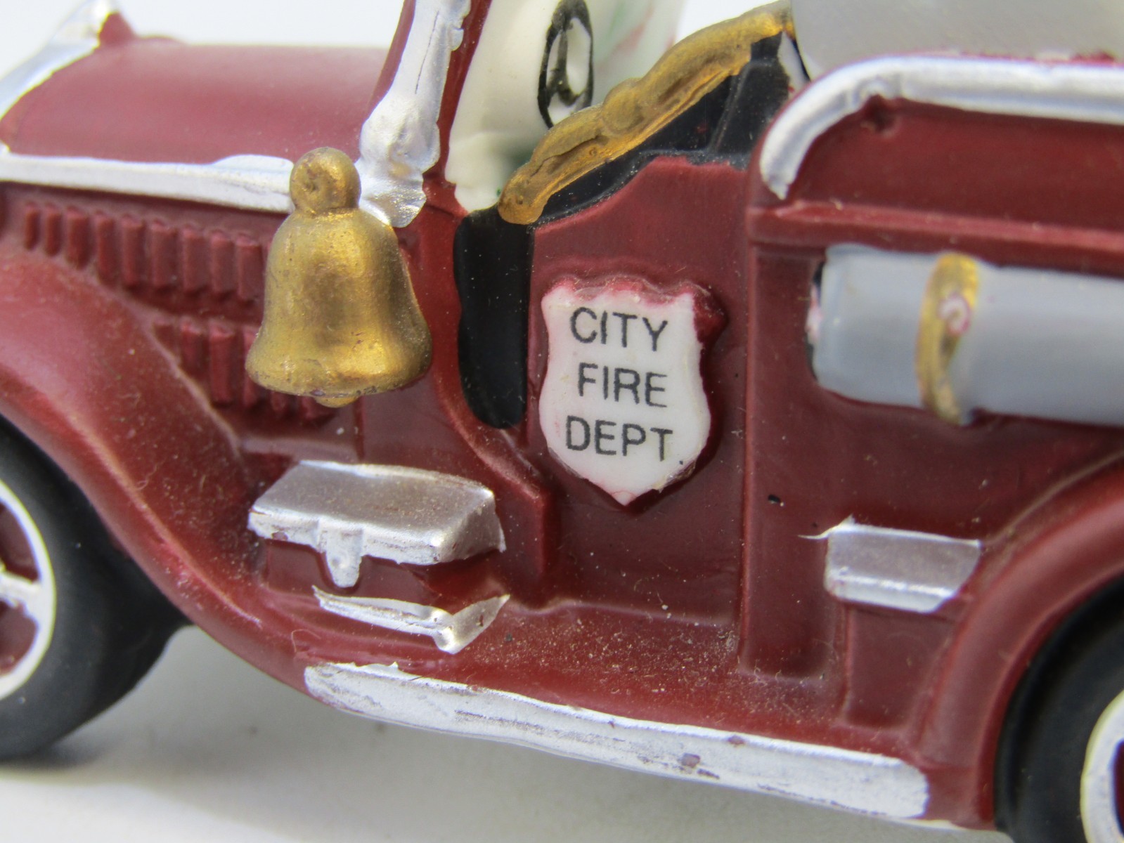 Dept 56 City Fire Dept. Fire Truck Christmas in the City Figurine 1995 (No Box)