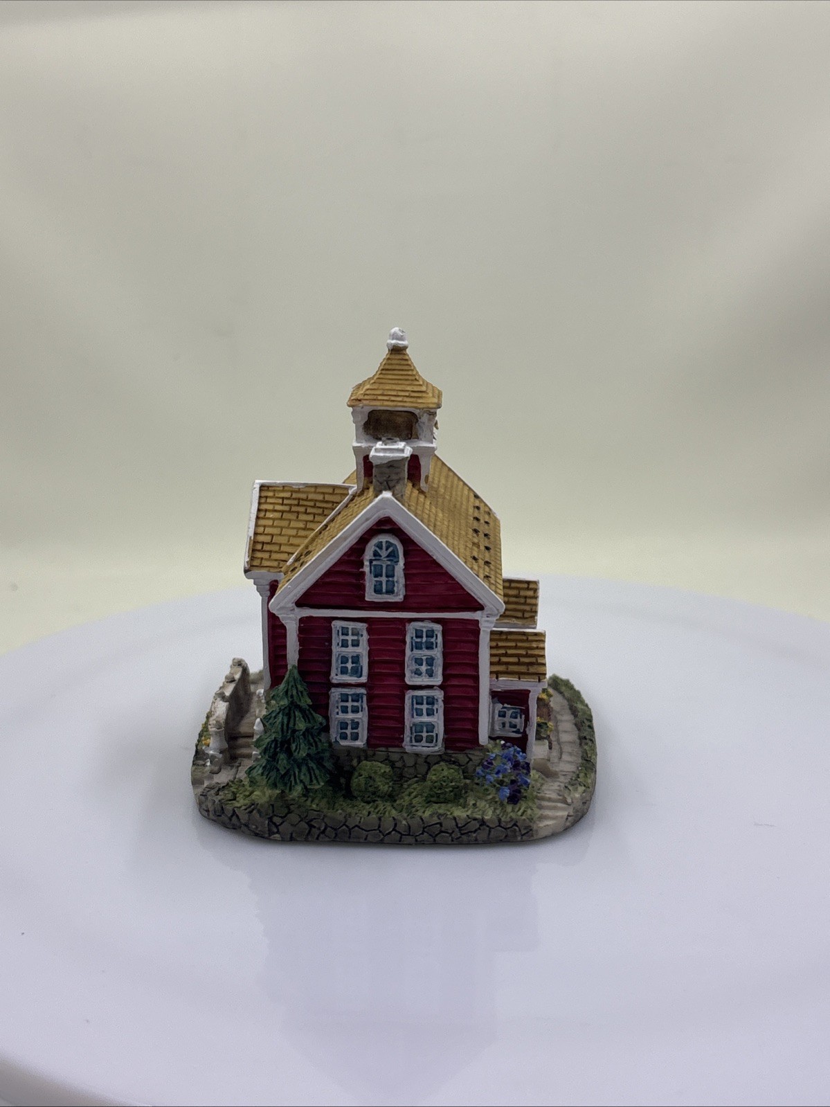 Liberty Falls Red Secondary School 1998 Collection AH158 3 5/8″ Tall Building