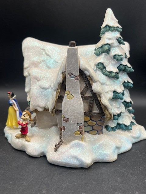 Disney Snow White & Grumpy Christmas Village Snow Glitter Covered House 7.25″