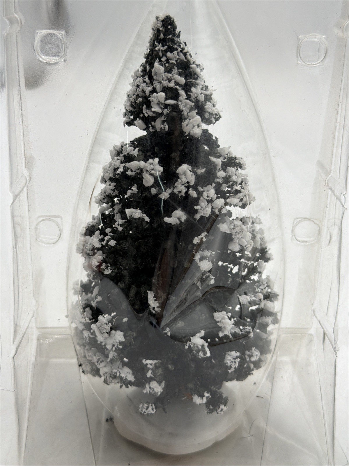 Vintage Lemax Christmas Village Decoration Flocked Frosted Pine Tree 6” Tall NEW