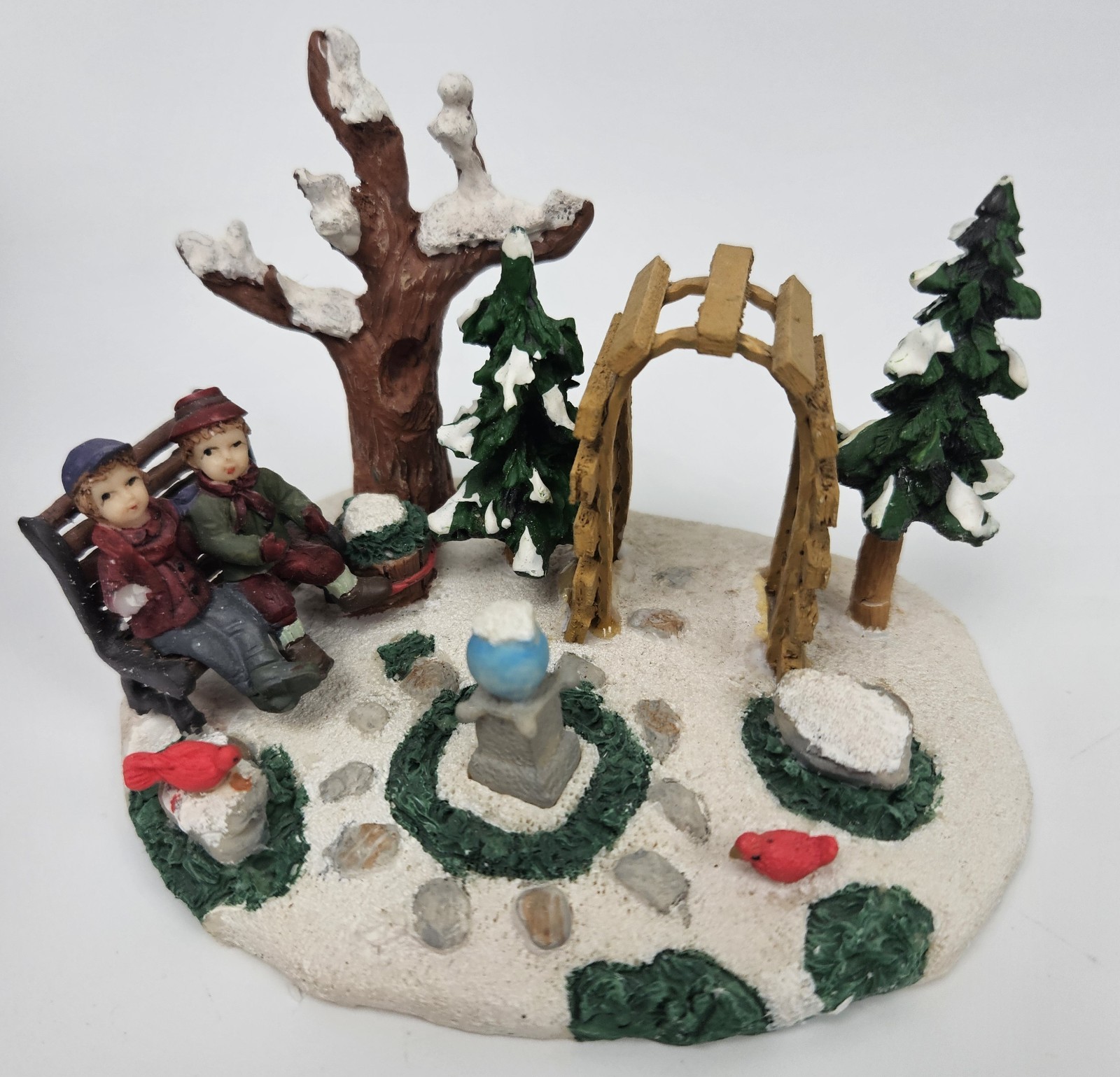 Victorian Village Collectibles Old Towne Garden Scene With Trellis 2000 Edition