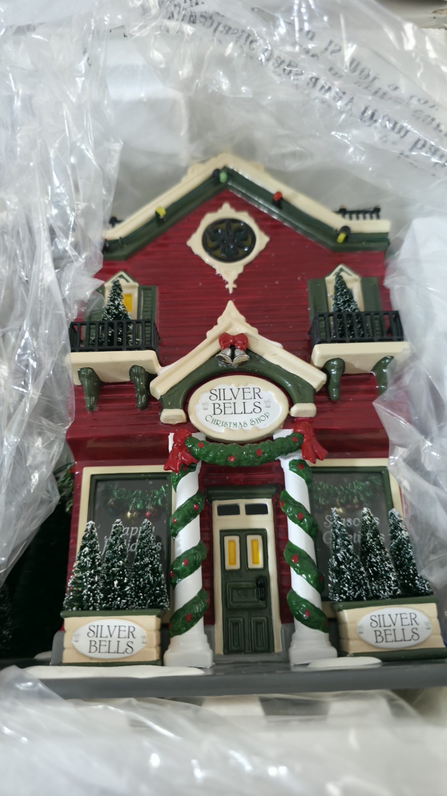 Dept 56 Silver Bells Christmas Shop Snow Village #55040 Gift Set Works, Complete