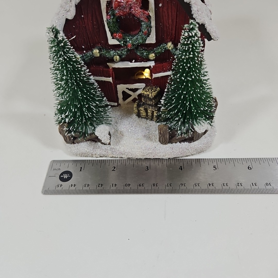 Vtg Christmas Ceramic Red Snow Covered Barn Light Up Village