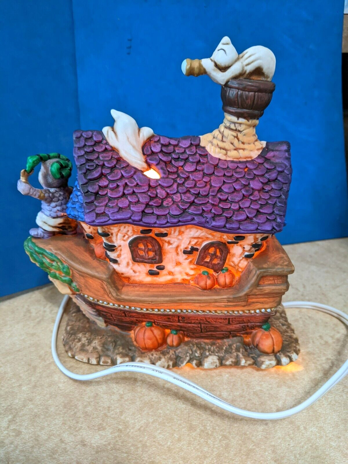 Spooky Hollow Lighted Porcelain Ghost Ship Halloween 1999 village decoration