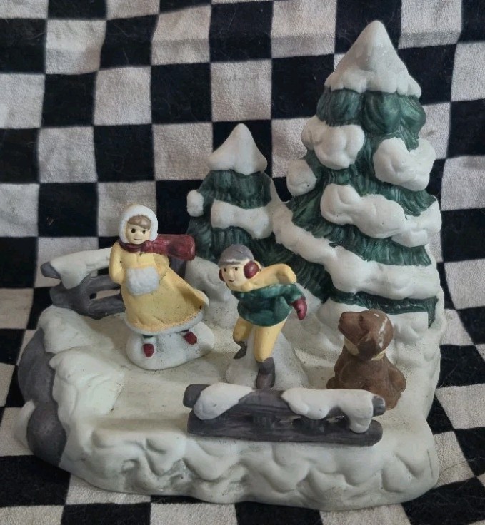 Vintage Winter Snow Village Figurine – Frank’s Nursery & Crafts