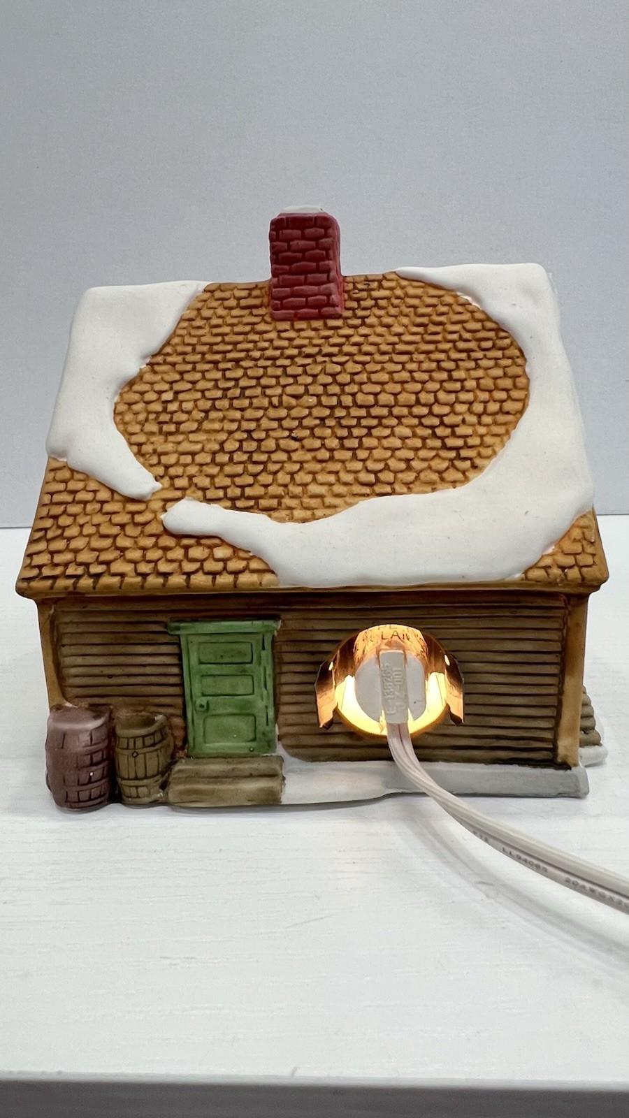 Dept 56 “ General Store” New England Village Series 65307 Retired 1986 Excellent