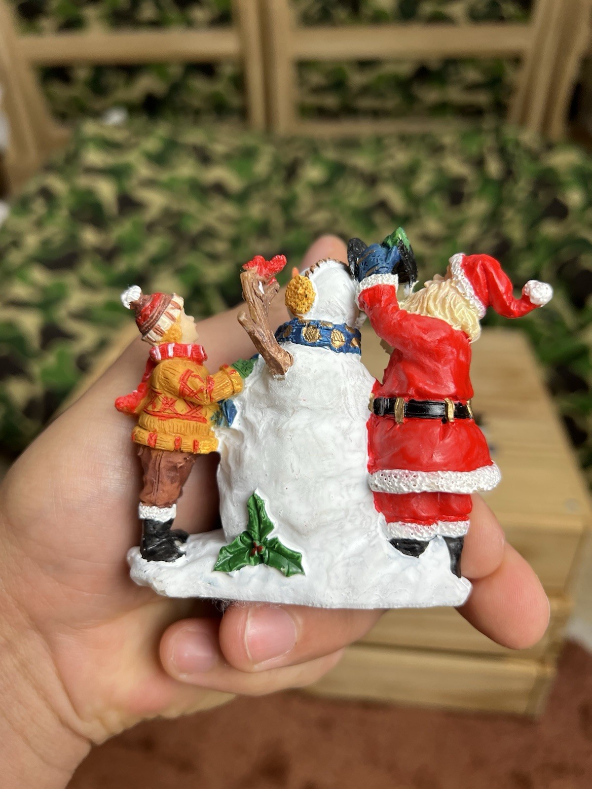 christmas village Lot Figures Displays Decorative Holiday Santa Snowman Snowball