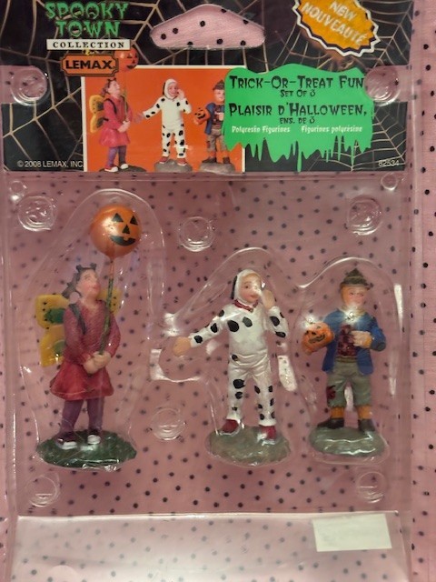 Lemax Spooky Town Trick-Or-Treat set of 3 Halloween Village #82534 New Free ship