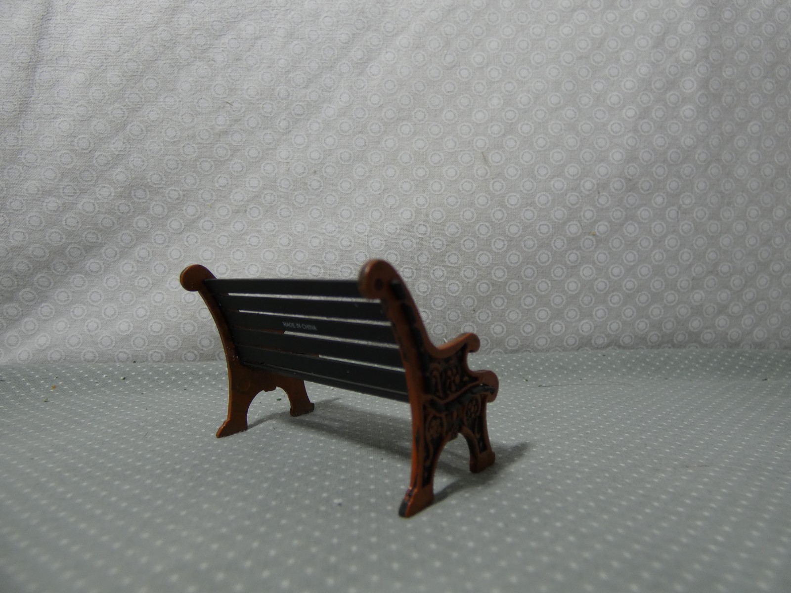 Department 56 “Halloween Park Bench” #810641 – Halloween