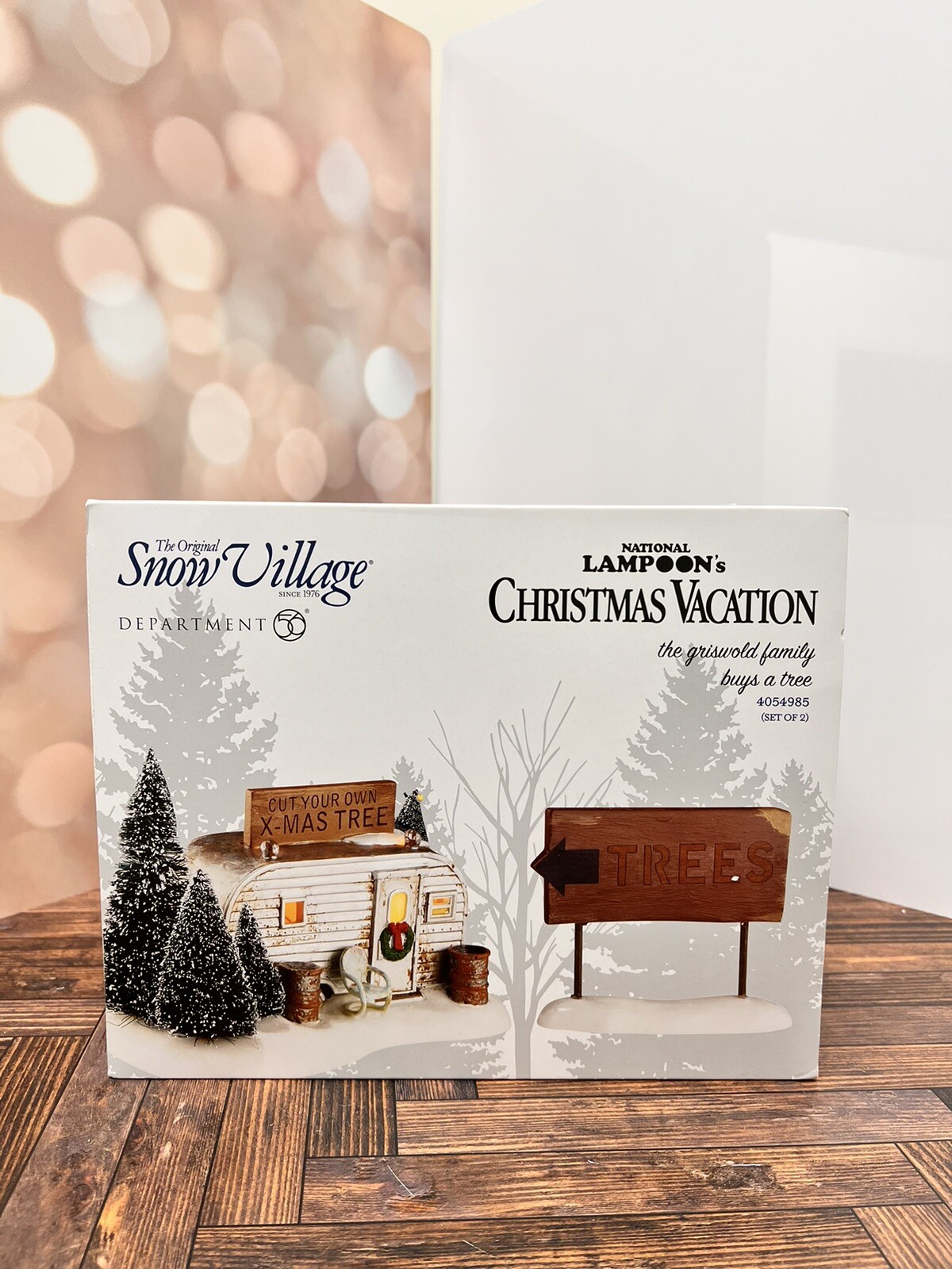 NEW Department 56 National Lampoon The Griswold Family Buys A Tree 4054985