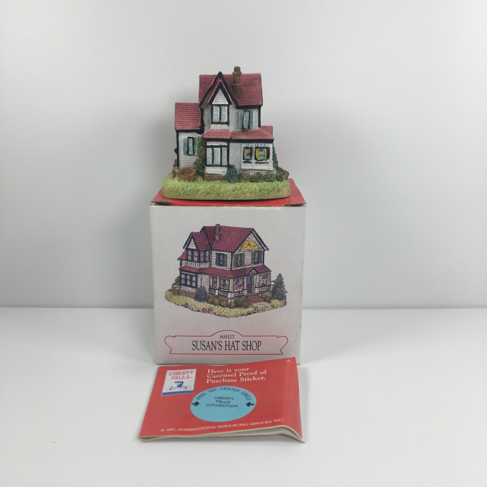 Lot of 4 Vintage Liberty Falls Americana Collection Houses AH82, AH102 104 127