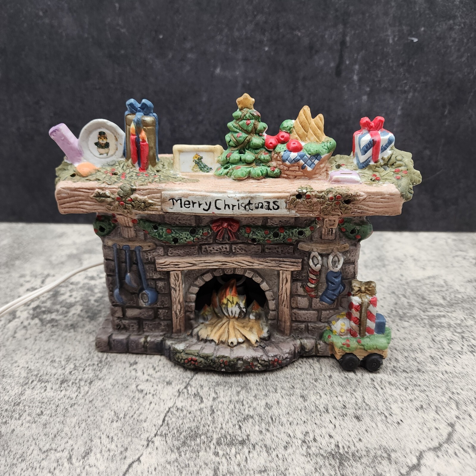 St Nicholas Square Village Christmas Accessory Lighted Fireplace *WORKS*