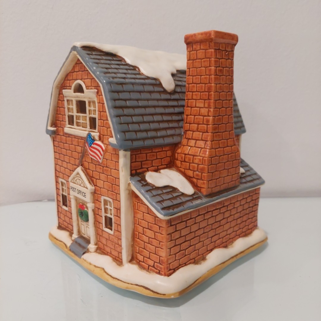 Lefton 1989 Post Office #07341 Colonial Village Christmas House Only, Byron Wood