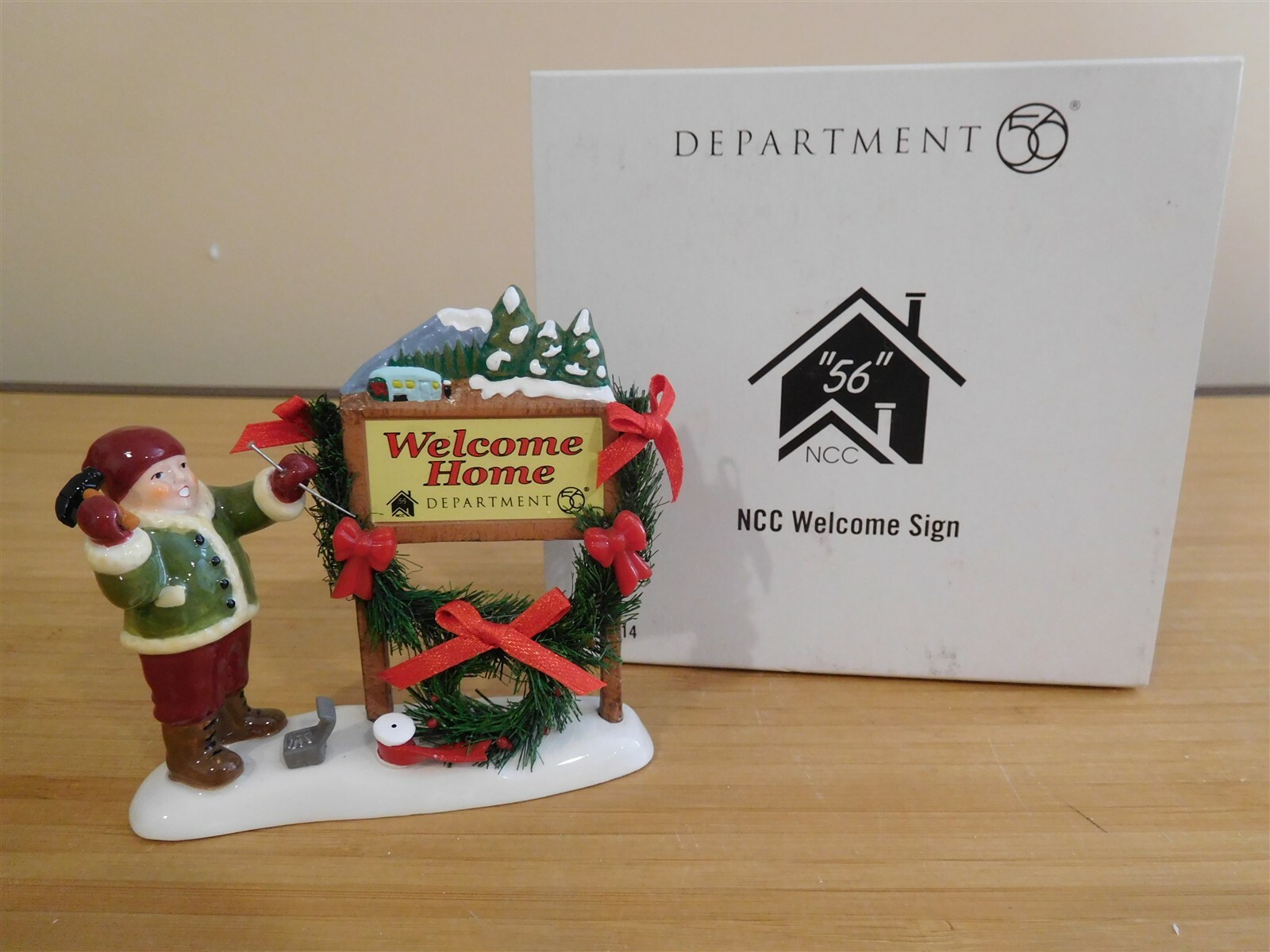 Dept 56 NCC Club Exclusive – Welcome Sign – Free Shipping
