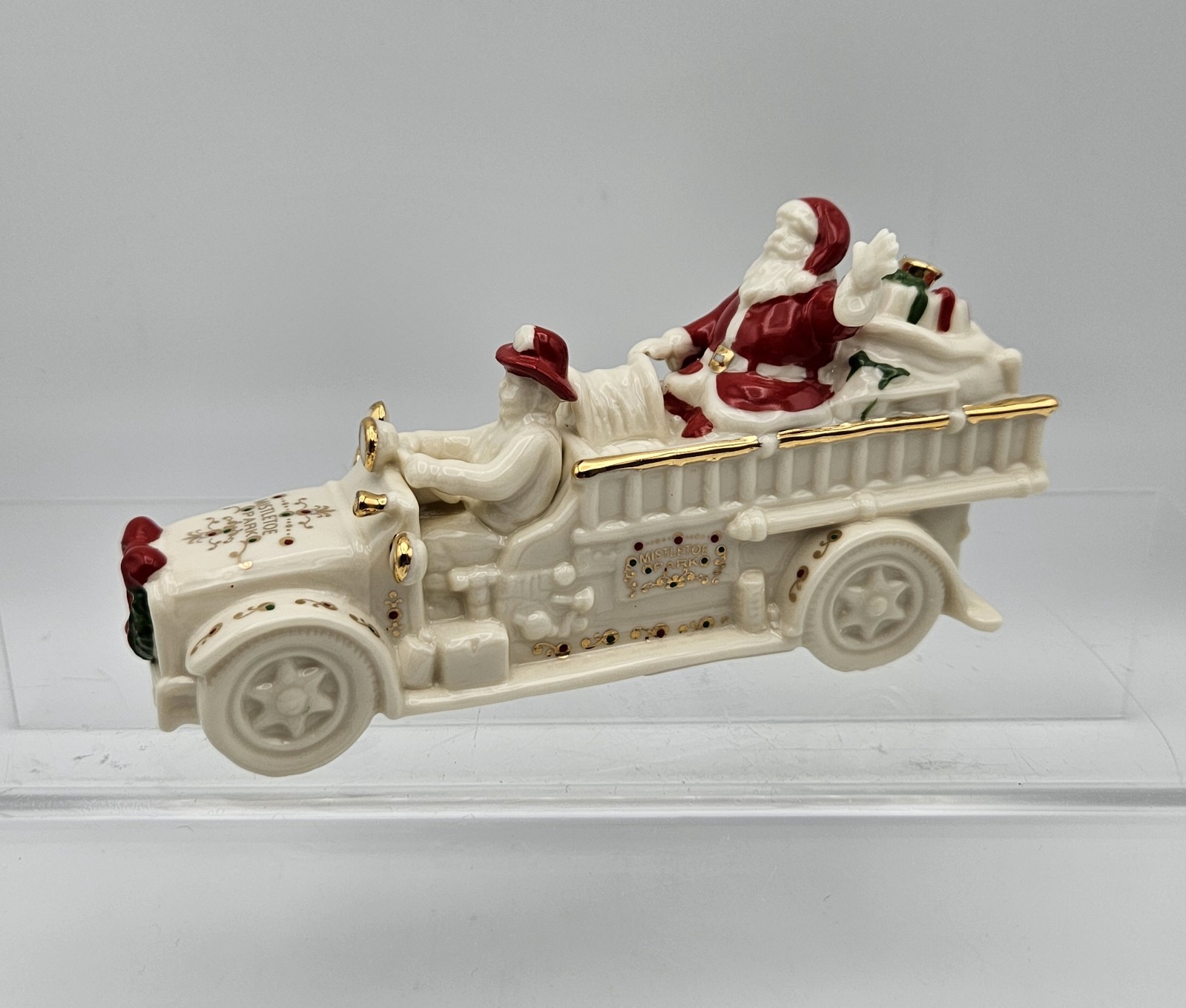 2015 Lenox Mistletoe Park Fire Truck With Santa Porcelain Figurine #853745