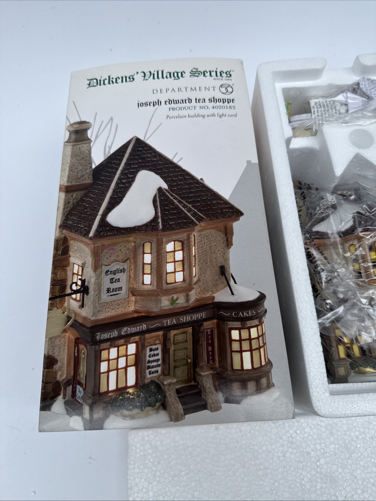 Department 56 Joseph Edward Tea Shoppe 4020183