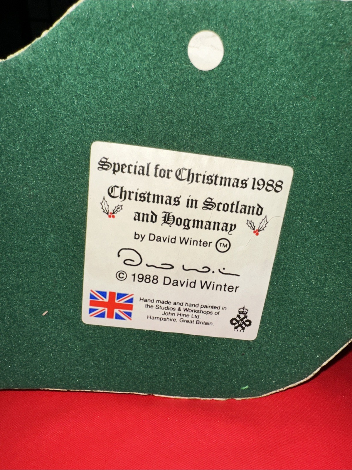 DAVID WINTER 1988 Cottage A Christmas In Scotland & Hogmanay Box & COA
