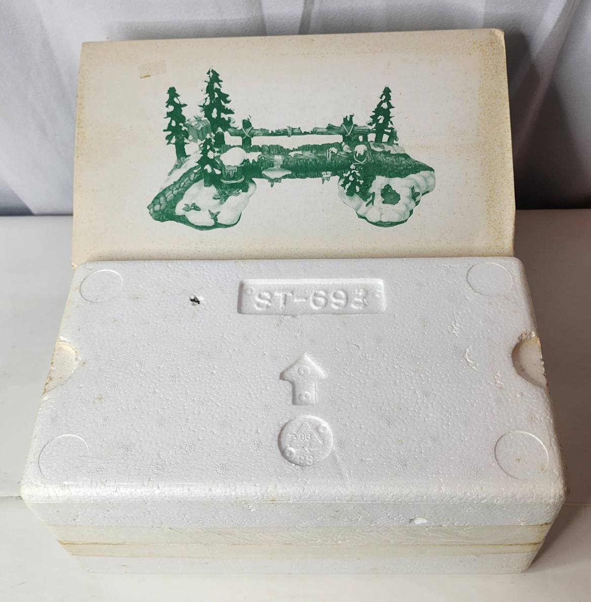 Dept 56 Village Accessory – Mill Creek Wooden Bridge – #56.52653