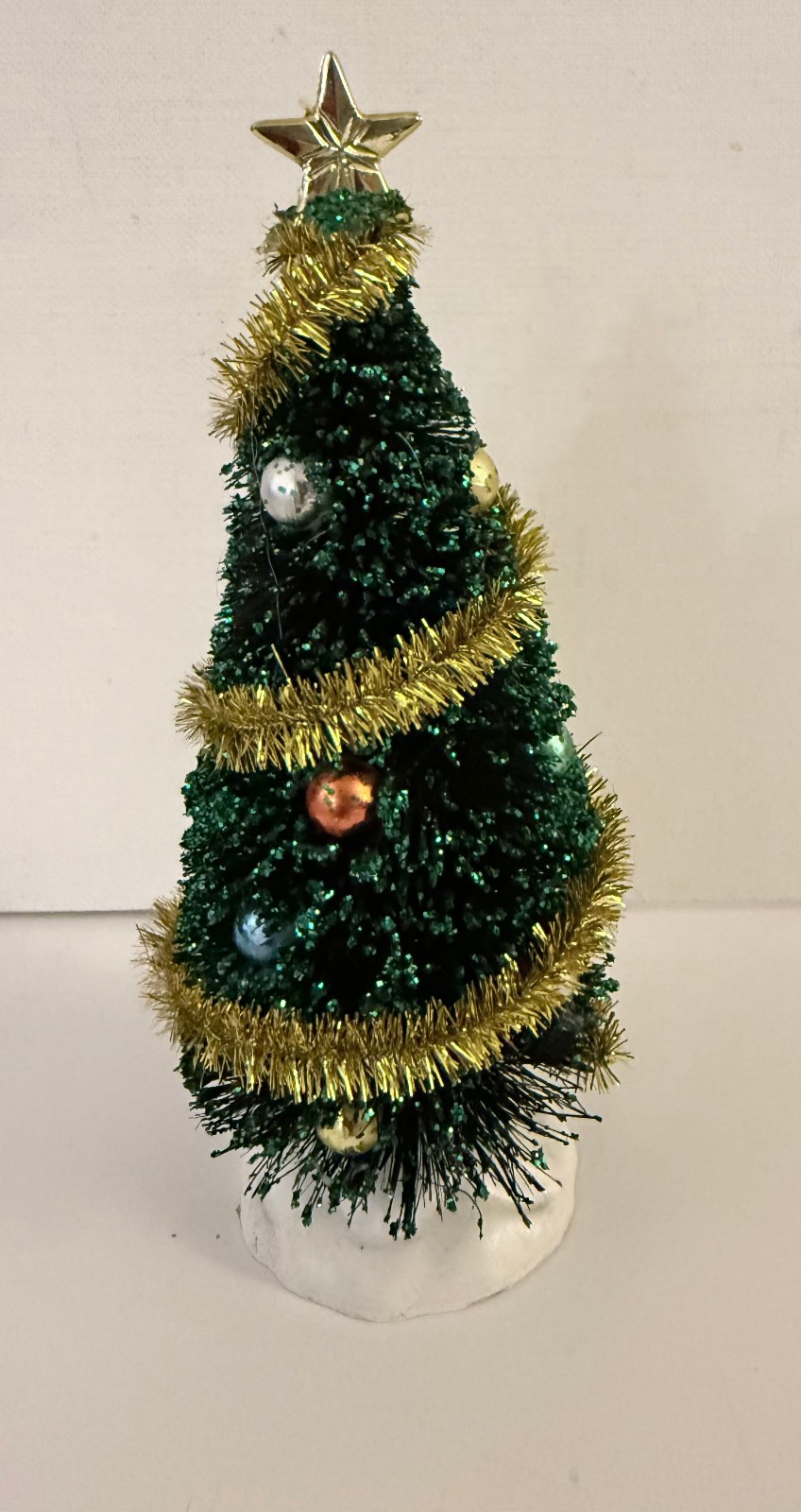 Lemax Christmas Village Town Square Tinsel Decorated Yule Tree Pine Evergreen