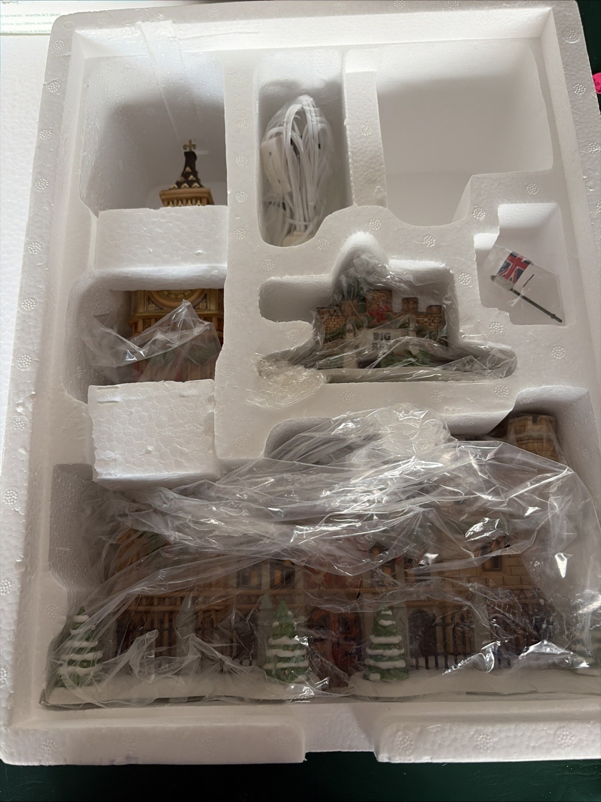 Department 56 Dickens Village Big Ben Porcelain Hand Painted Christmas Village