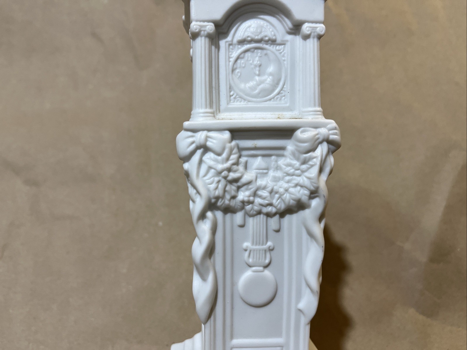 Dept 56 – Winter Silhouette Grandfather Clock 7697-6