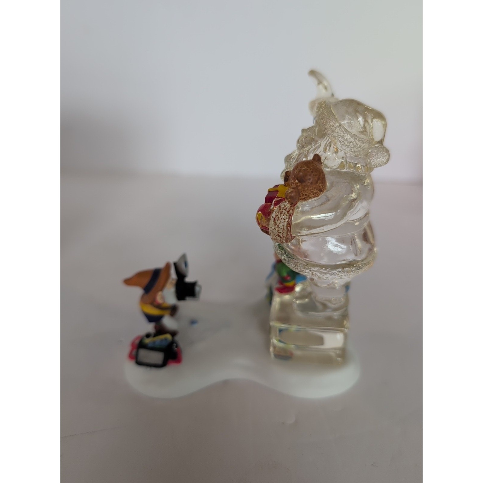 Dept 56 “KRINGLE STREET TOWN SANTA” ICE SCULPTURE #56869 North Pole Retired