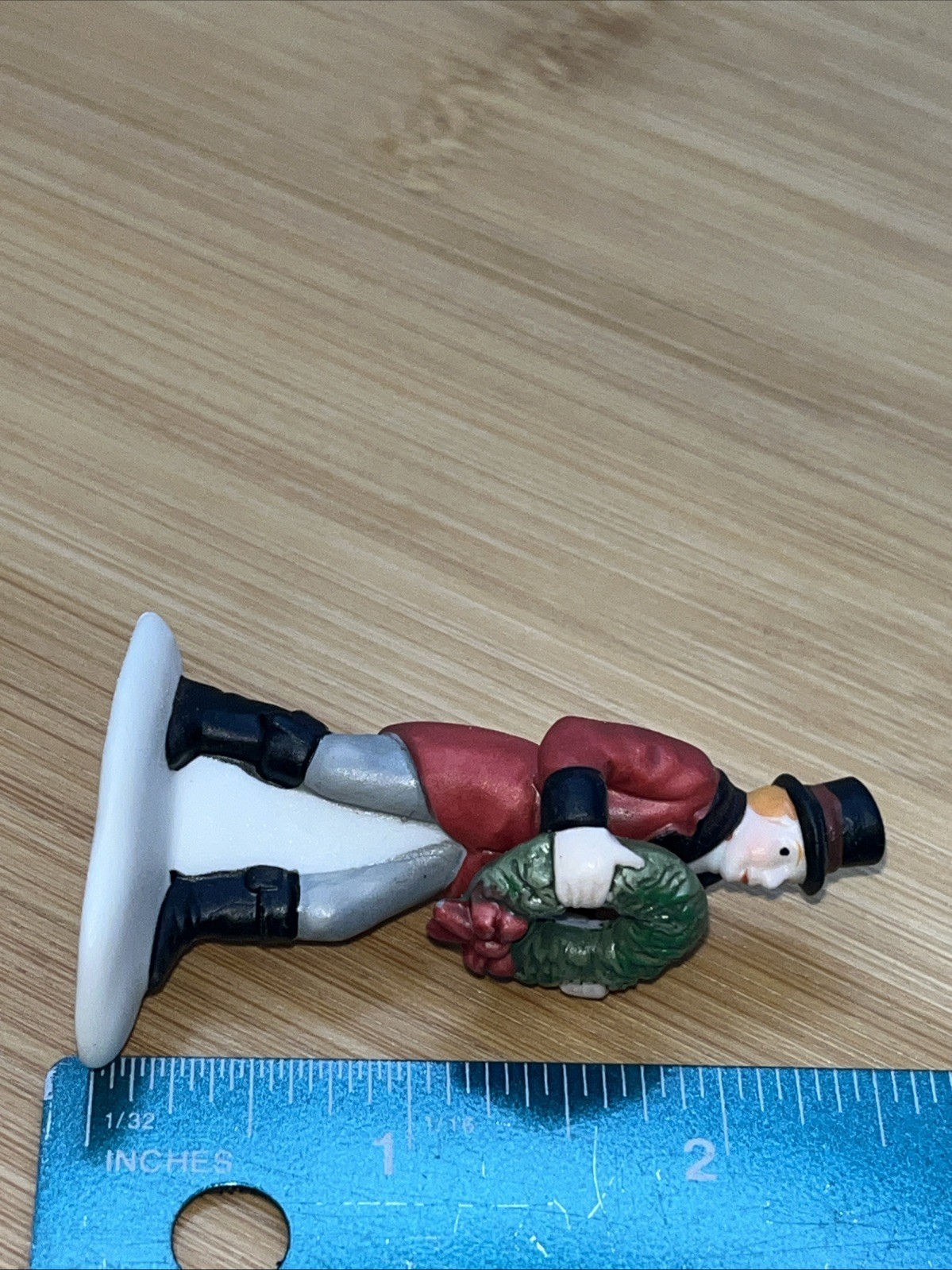 DEPT 56 Christmas Village H.V. Series David Copperfield REPLACEMENT FIGURE #4
