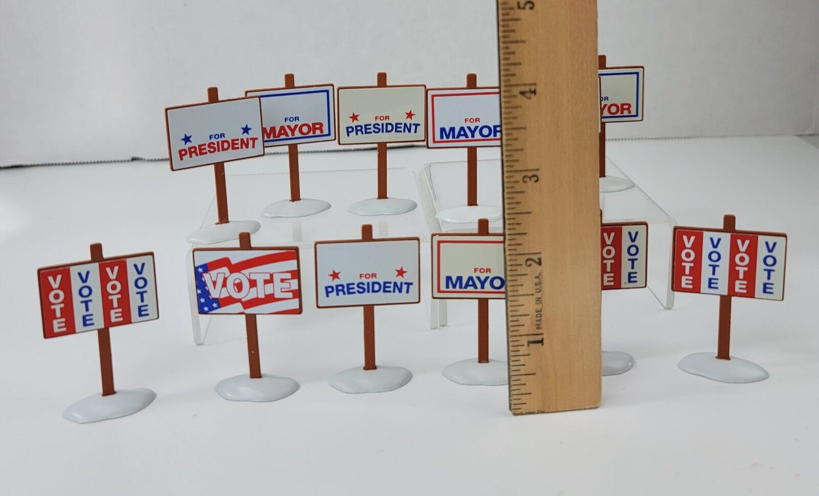 2 Sets Dept 56 Snow Village Election Yard Signs 12 Pc Vote For President Mayor