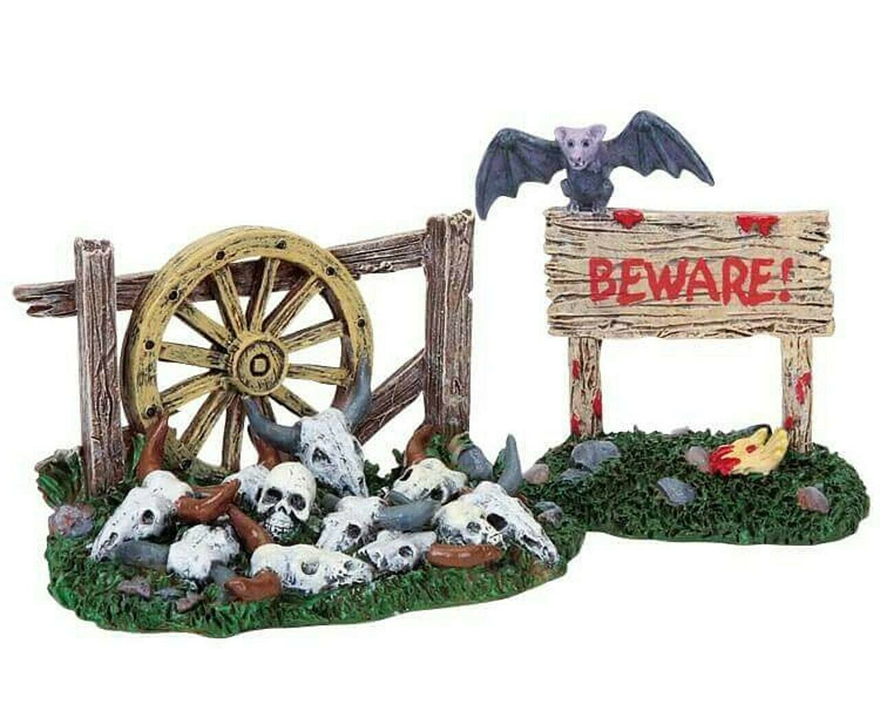 Lemax 2008 End Of The Trail Spooky Town 82496 Wagonwheel Beware Zombie Skull Bat